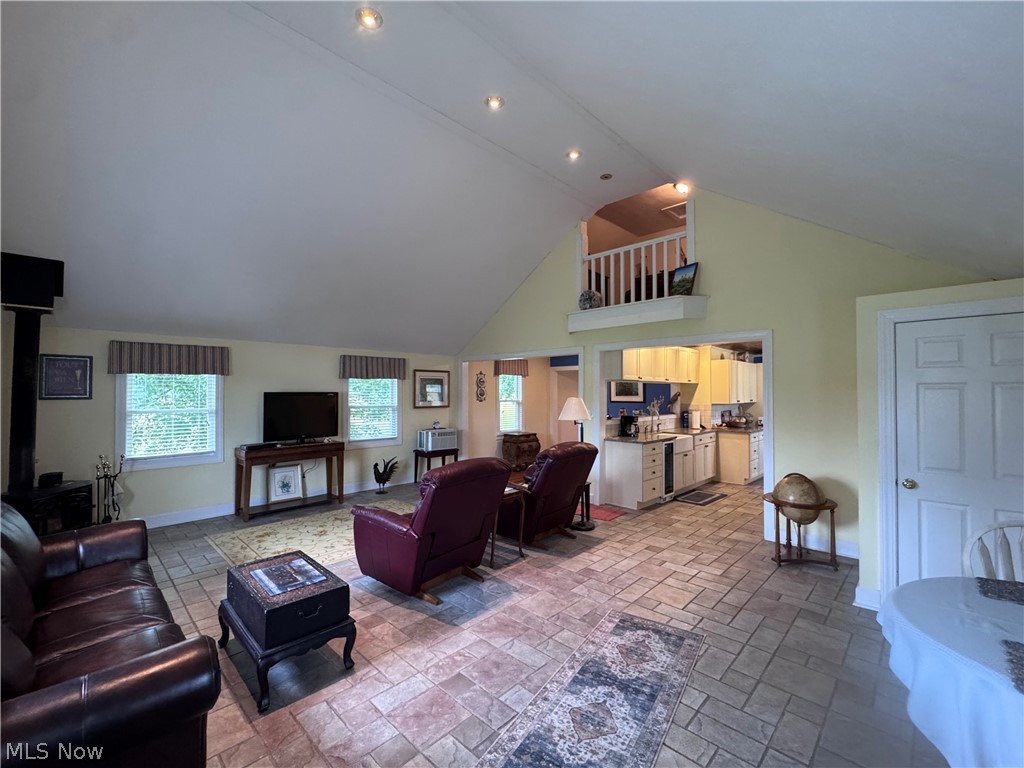 10803 Kile Road Chardon OH 44024