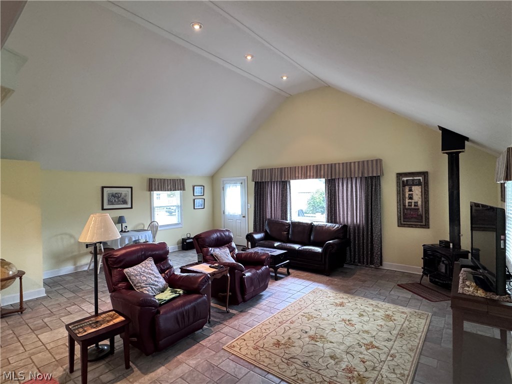 10803 Kile Road Chardon OH 44024