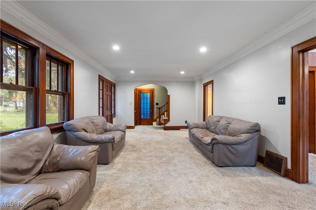 4698 Manchester Road New Franklin OH 44319