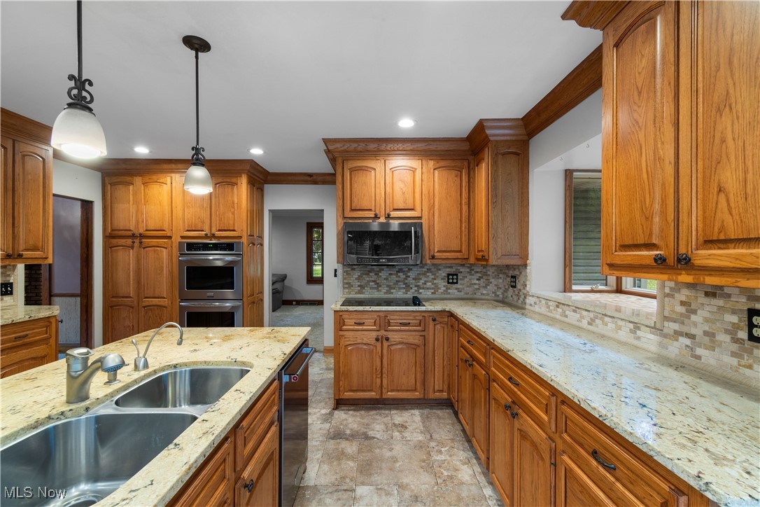 4698 Manchester Road New Franklin OH 44319