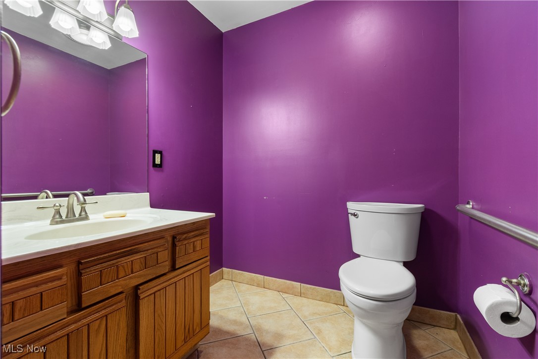 4698 Manchester Road New Franklin OH 44319