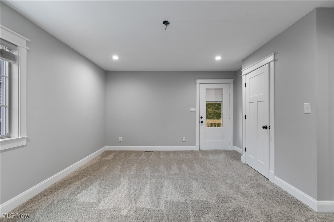 4698 Manchester Road New Franklin OH 44319