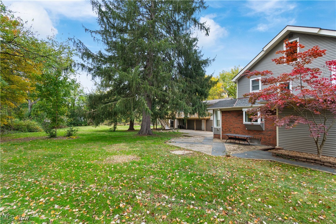 4698 Manchester Road New Franklin OH 44319