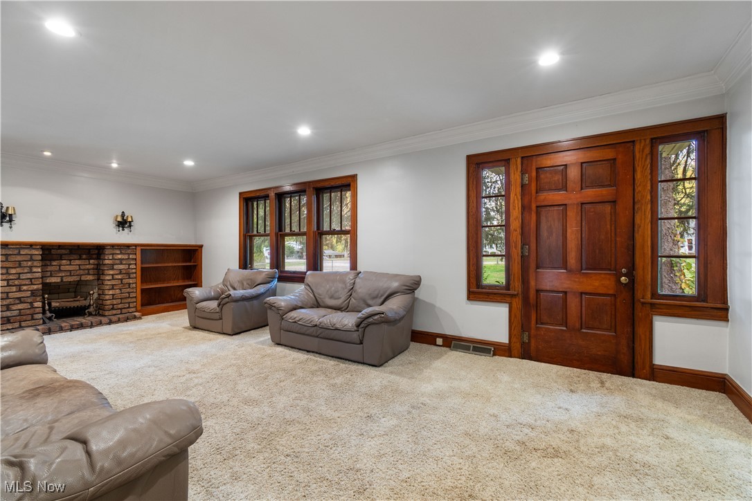 4698 Manchester Road New Franklin OH 44319