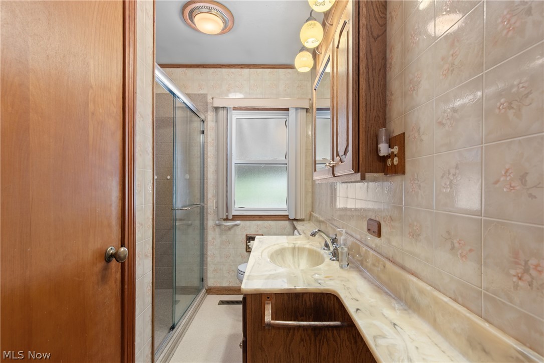 314 Mound Street Tiltonsville OH 43963