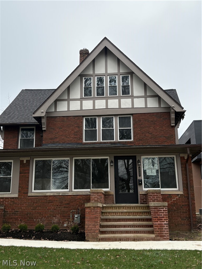 9805 Lake Avenue Cleveland OH 44102