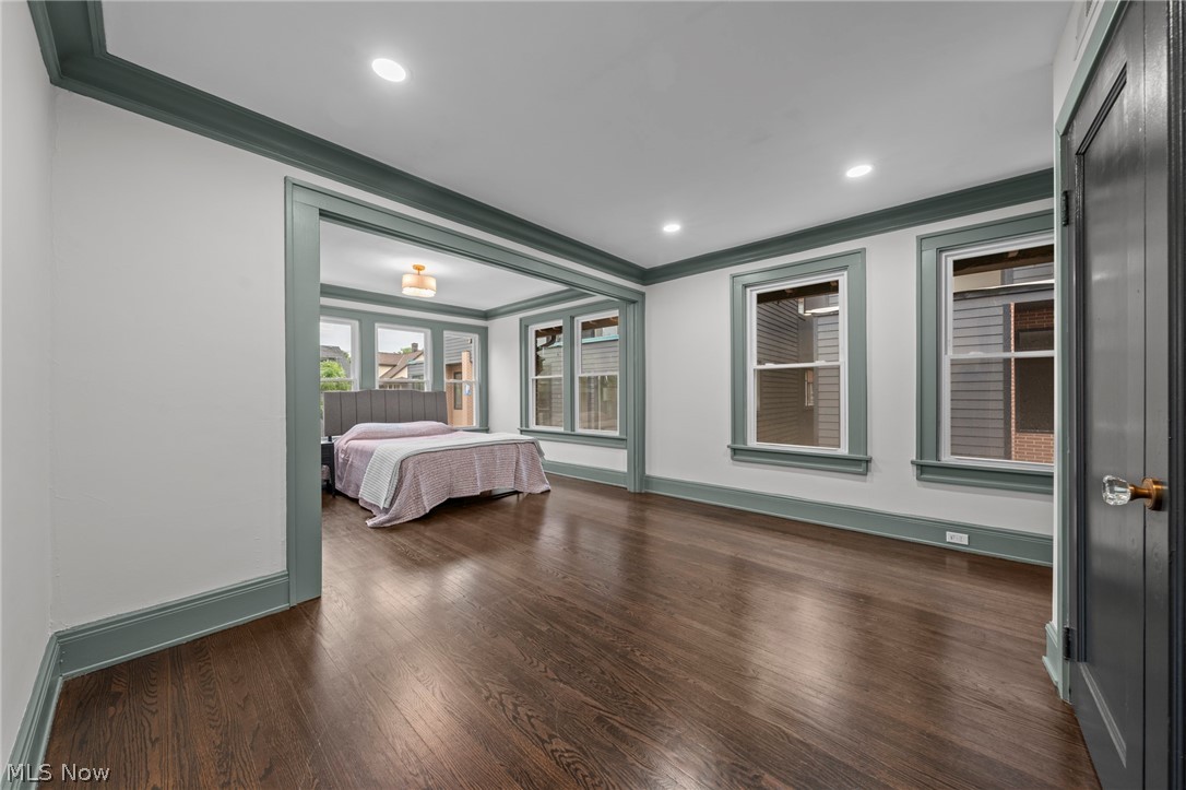 9805 Lake Avenue Cleveland OH 44102