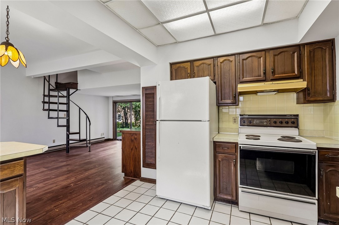 44 Clemmer Avenue Akron OH 44313