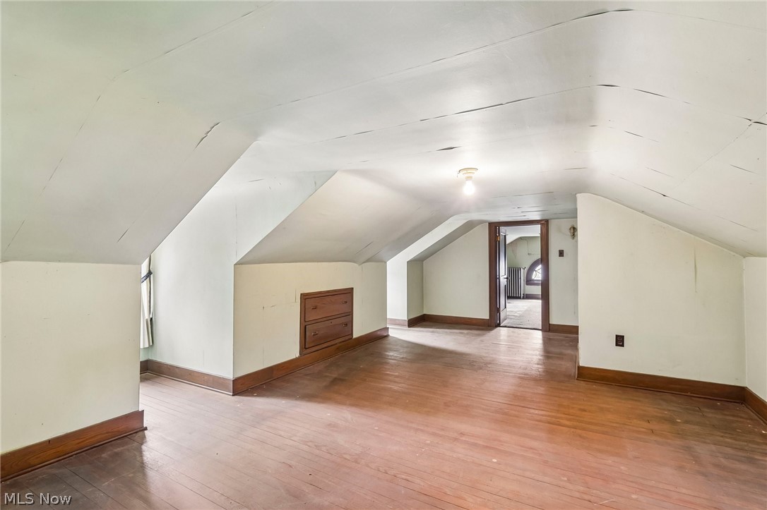 44 Clemmer Avenue Akron OH 44313