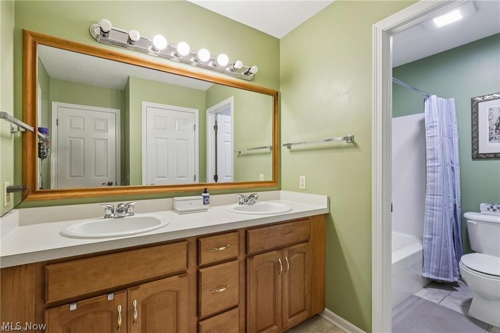 620 Prestige Woods Boulevard Aurora OH 44202