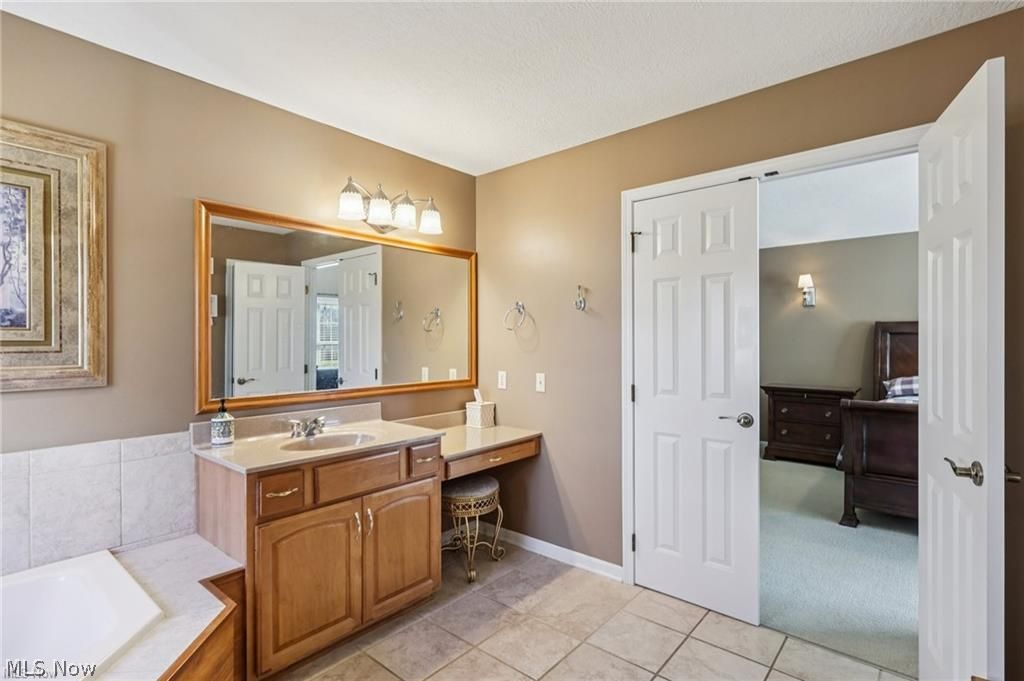 620 Prestige Woods Boulevard Aurora OH 44202