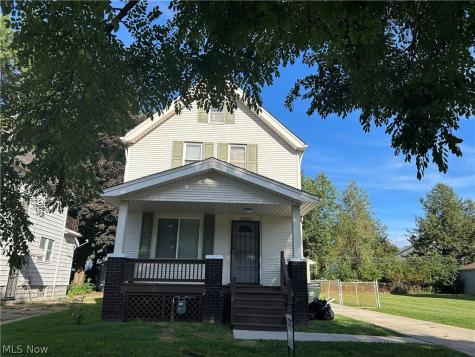 3961 E 53rd Street Newburgh Heights OH 44105