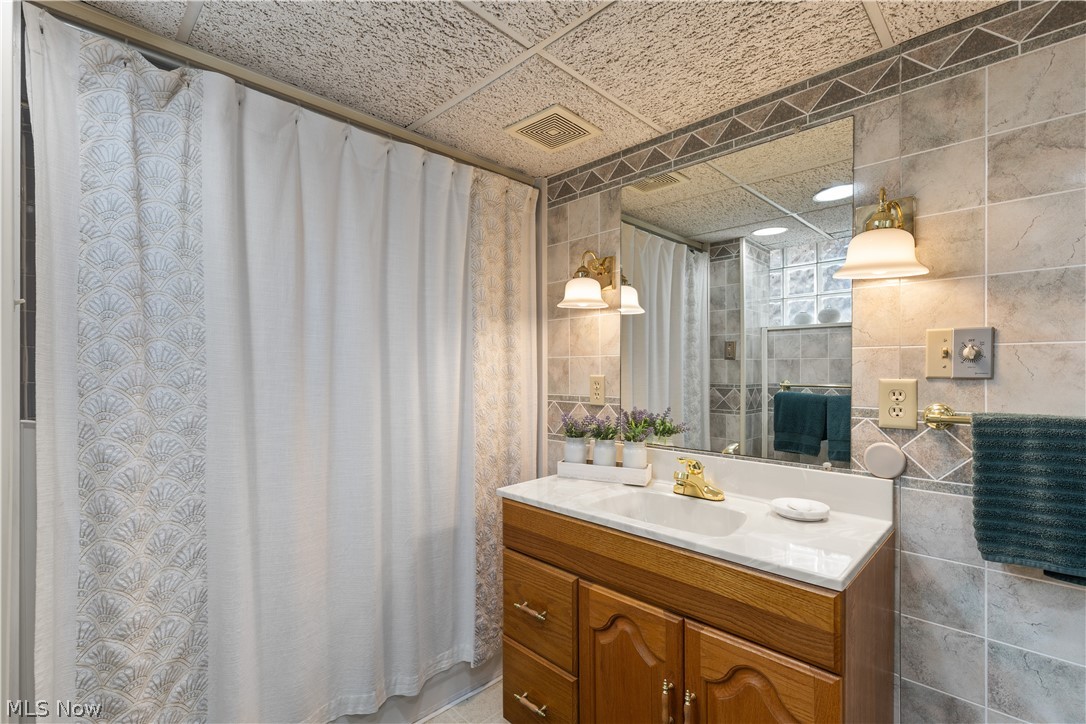 1630 Pershing Avenue Steubenville OH 43952