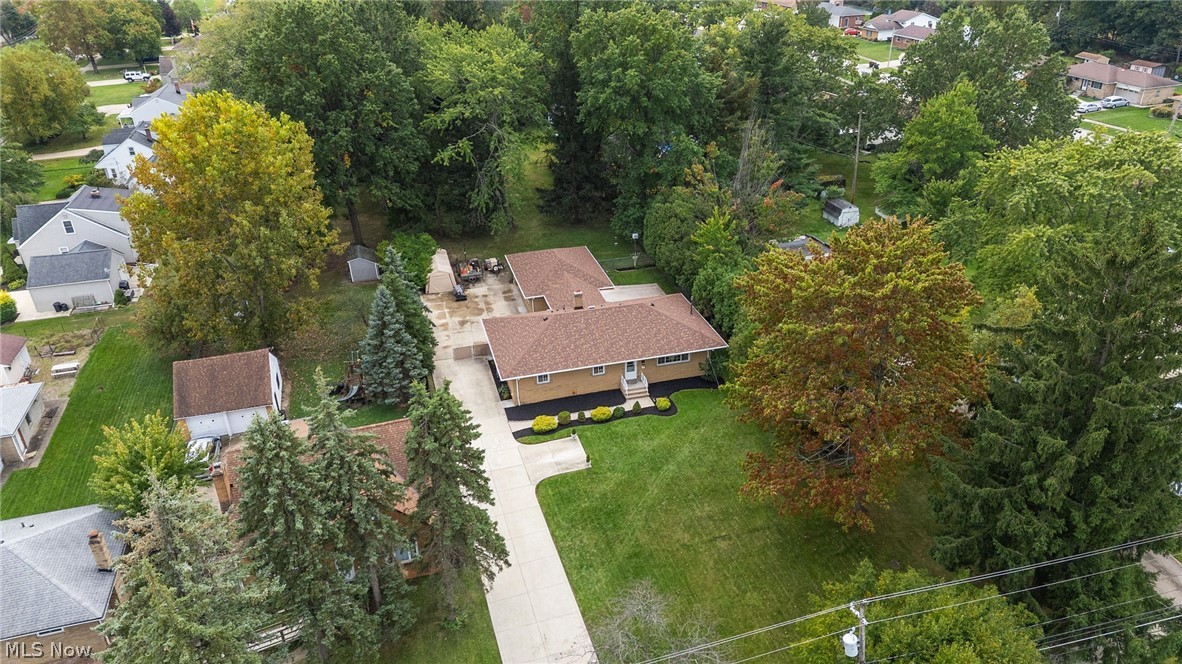 3745 Dentzler Road Parma OH 44134