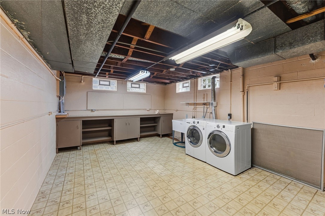 3745 Dentzler Road Parma OH 44134
