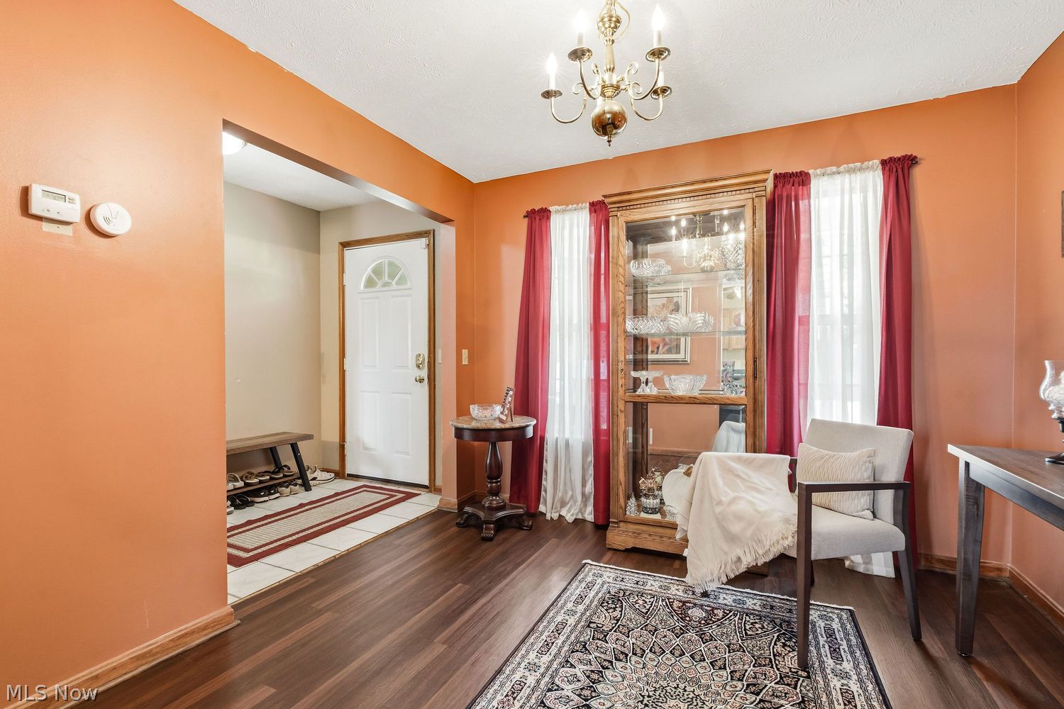1642 W Ridgewood Drive Parma OH 44134