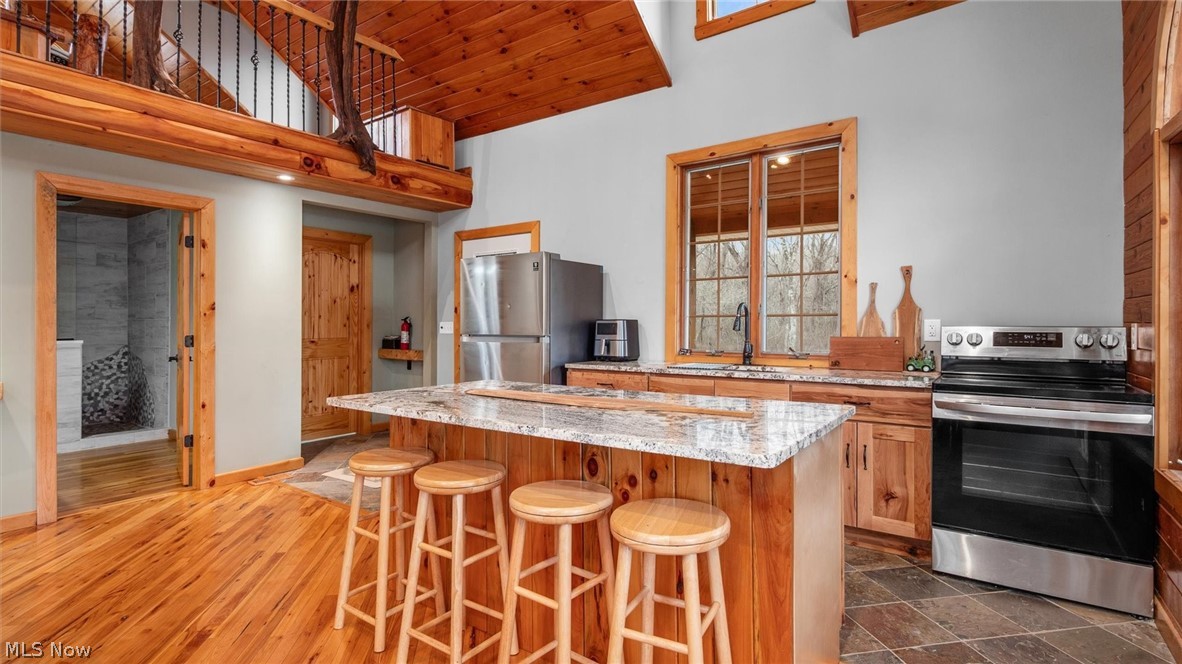19462 Kansas Road Salesville OH 43778