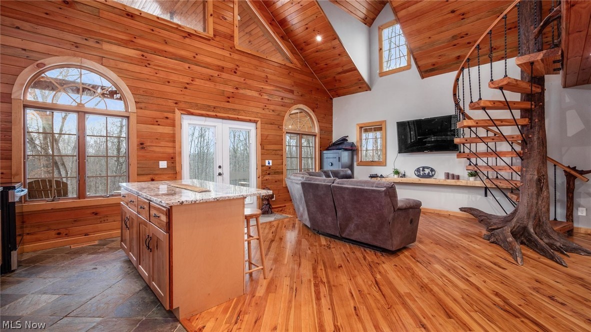 19462 Kansas Road Salesville OH 43778
