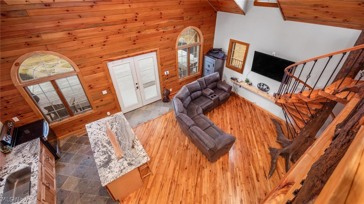 19462 Kansas Road Salesville OH 43778