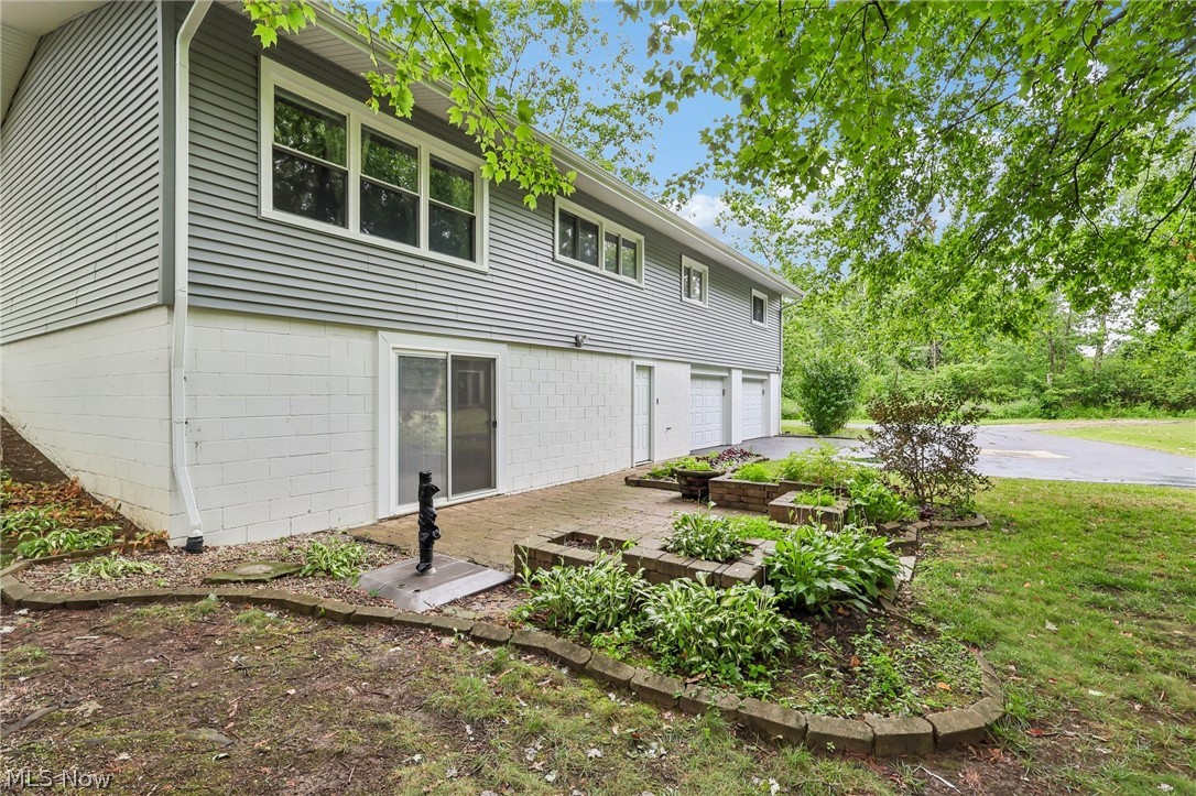 31625 Bainbridge Road Solon OH 44139