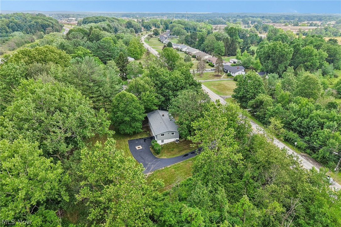 31625 Bainbridge Road Solon OH 44139