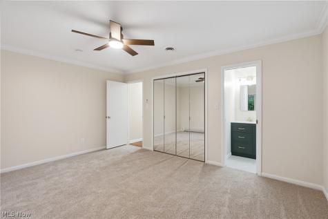 6125 Hillside Road Independence OH 44131