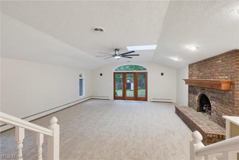 6125 Hillside Road Independence OH 44131
