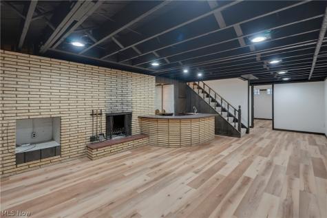 6125 Hillside Road Independence OH 44131