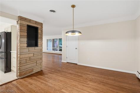 6125 Hillside Road Independence OH 44131