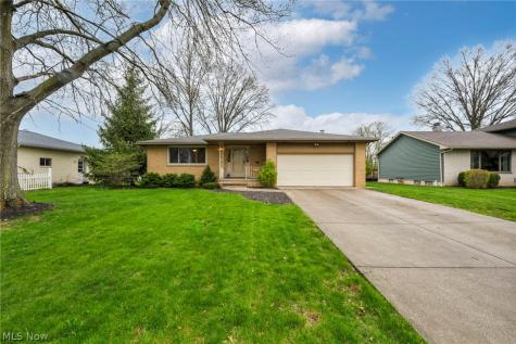 13700 Indian Creek Drive Middleburg Heights OH 44130