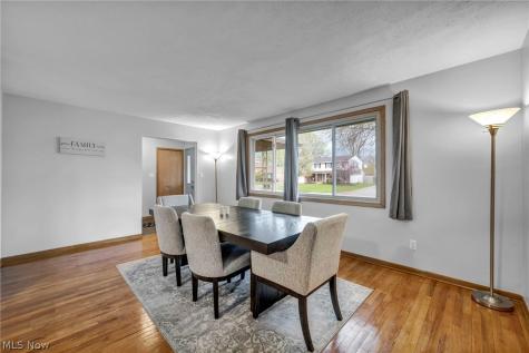 13700 Indian Creek Drive Middleburg Heights OH 44130