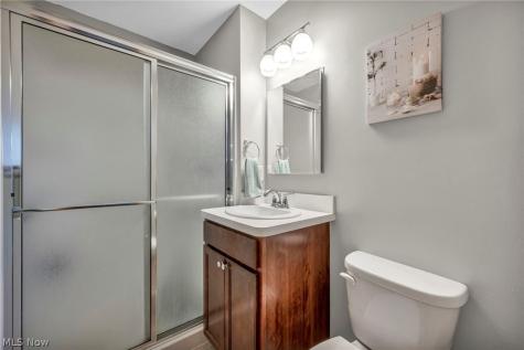13700 Indian Creek Drive Middleburg Heights OH 44130