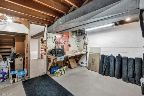 13700 Indian Creek Drive Middleburg Heights OH 44130