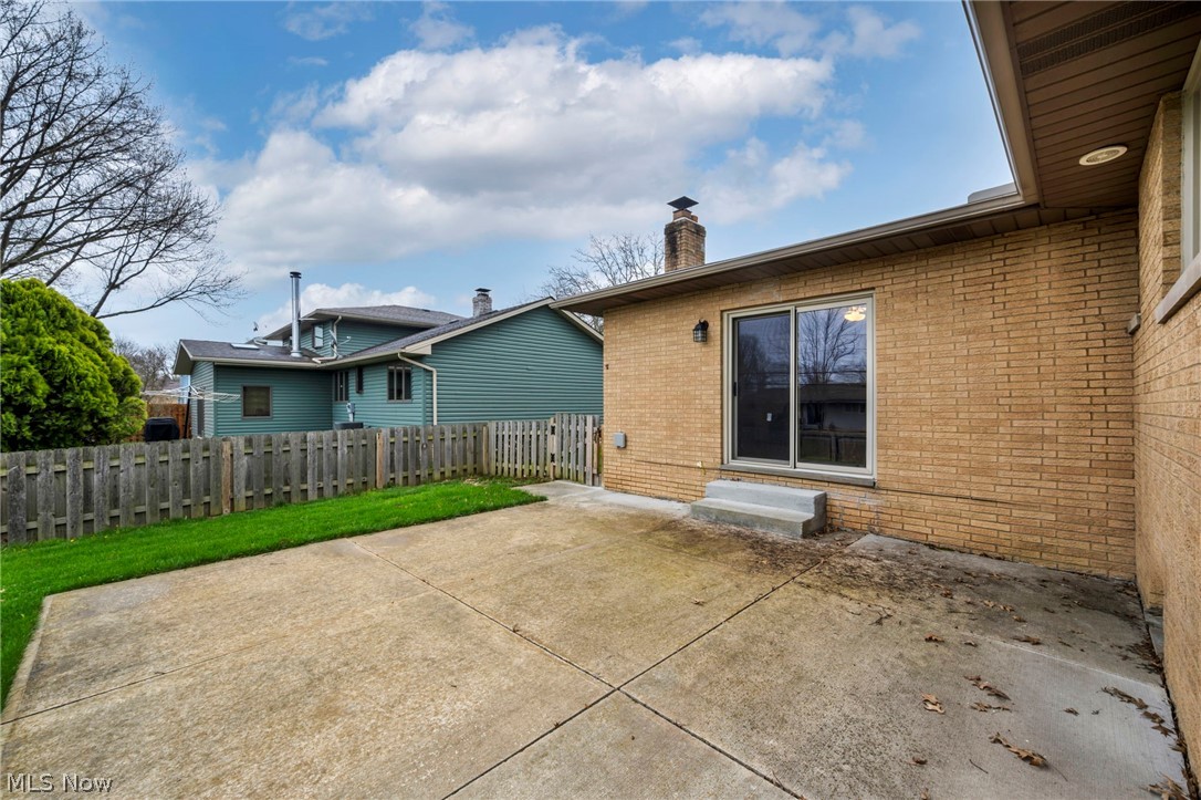 13700 Indian Creek Drive Middleburg Heights OH 44130