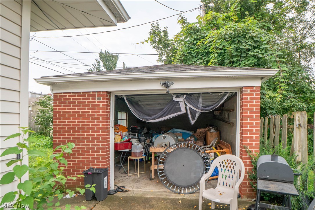 246 E Ralston Avenue Akron OH 44301