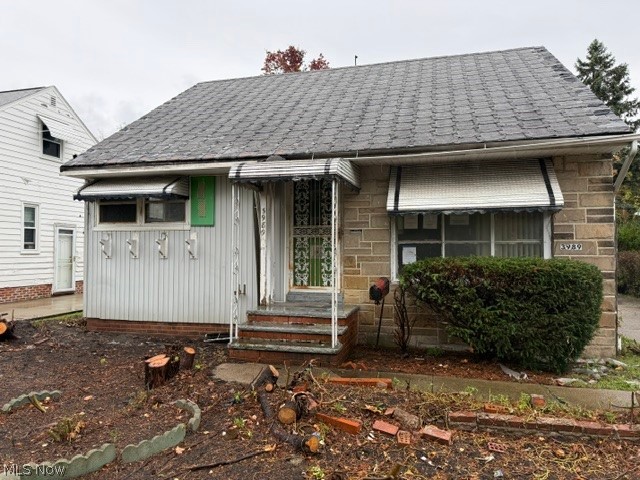 3989 Jo Ann Drive Cleveland OH 44122