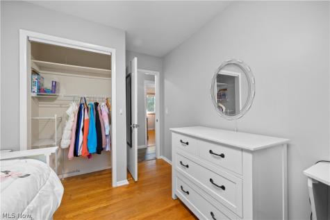 525 Purdue Avenue Elyria OH 44035