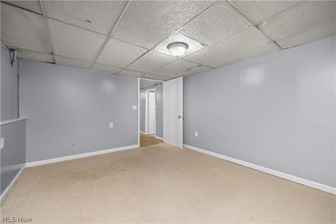 525 Purdue Avenue Elyria OH 44035