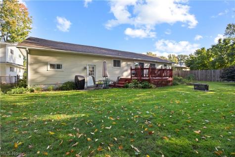 525 Purdue Avenue Elyria OH 44035
