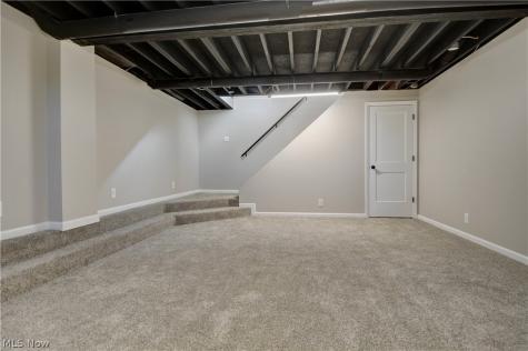 3319 Young Avenue NW Massillon OH 44647