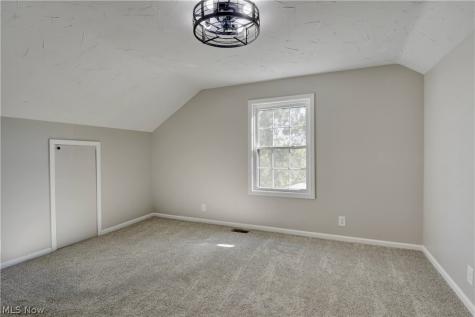 3319 Young Avenue NW Massillon OH 44647