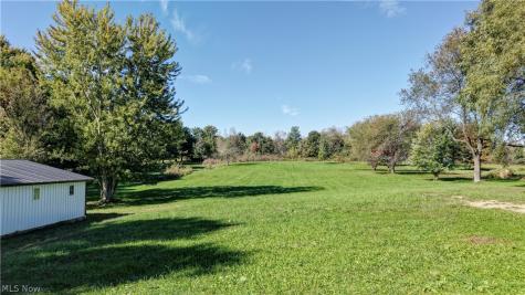 3319 Young Avenue NW Massillon OH 44647
