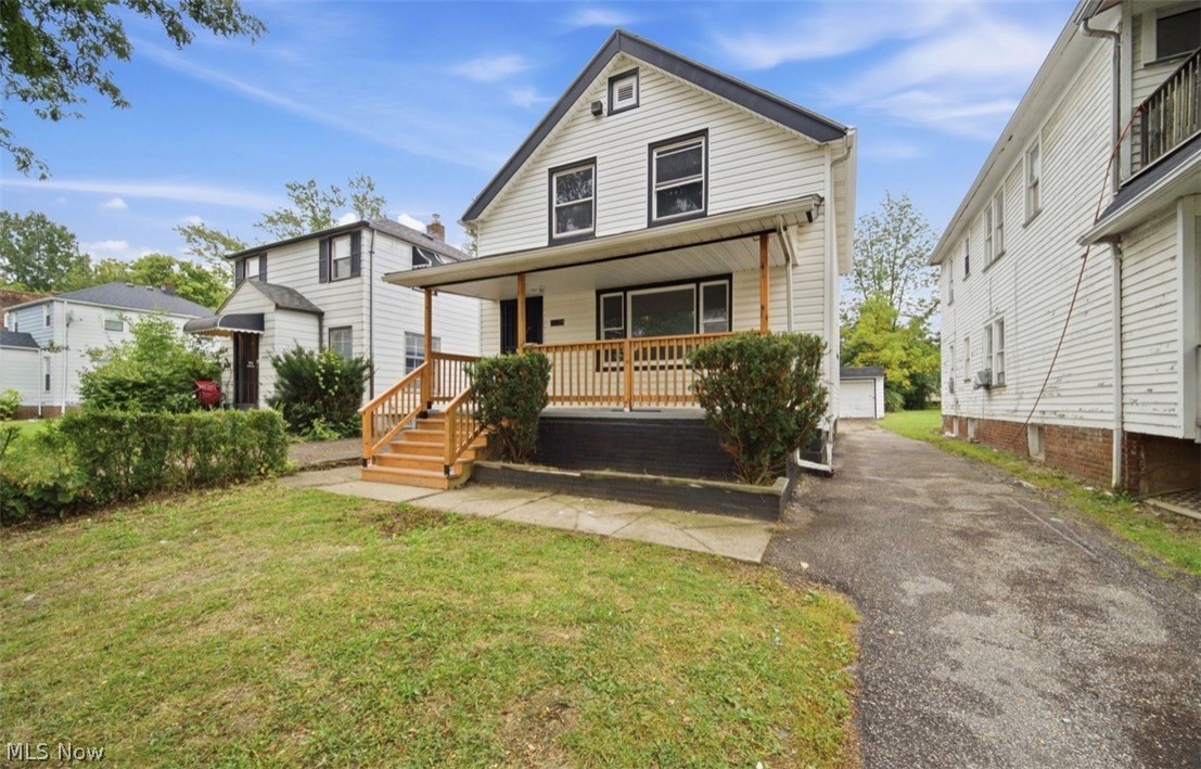 13324 Crennell Avenue Cleveland OH 44105