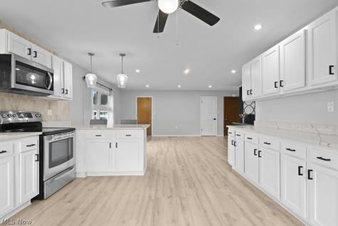 341 Girard Drive Berea OH 44017