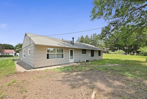341 Girard Drive Berea OH 44017
