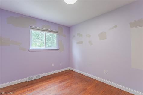 23823 Beaumont Drive North Olmsted OH 44070