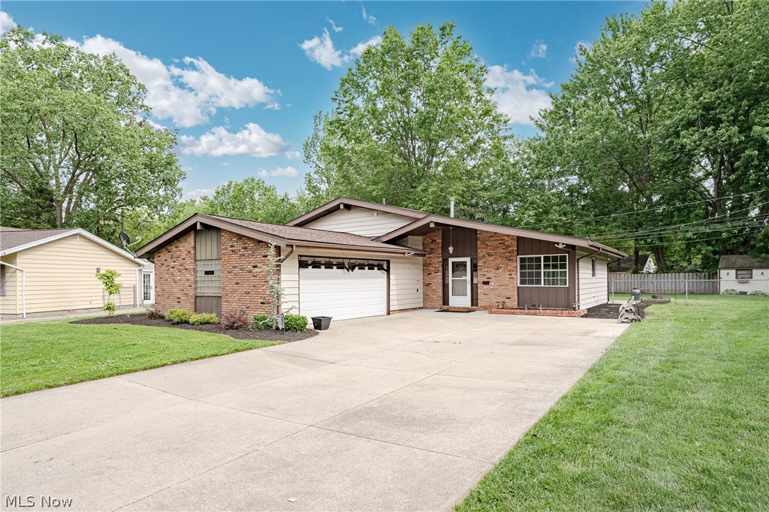 23823 Beaumont Drive North Olmsted OH 44070
