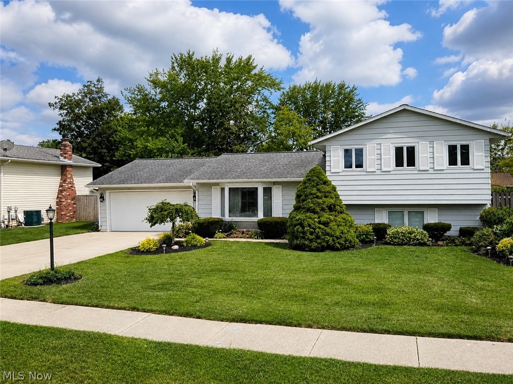 944 Stark Street Sheffield Lake OH 44054