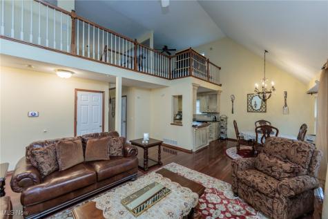 1021 Wood Park Lane Brunswick OH 44212