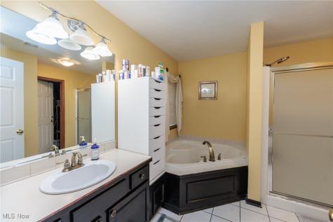 1021 Wood Park Lane Brunswick OH 44212